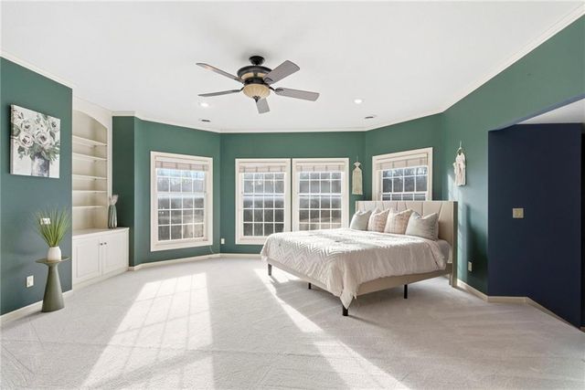 1581 Sugar Maple Lane, Liberty, MO 64068