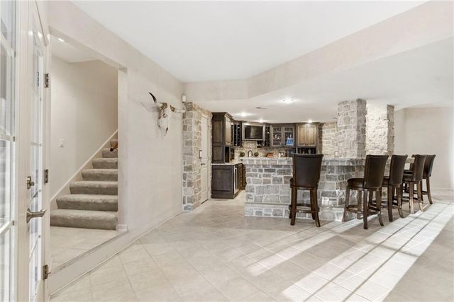 1581 Sugar Maple Lane, Liberty, MO 64068