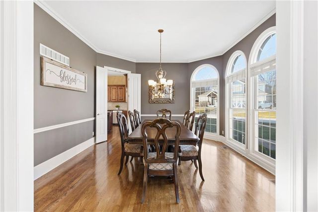 1581 Sugar Maple Lane, Liberty, MO 64068