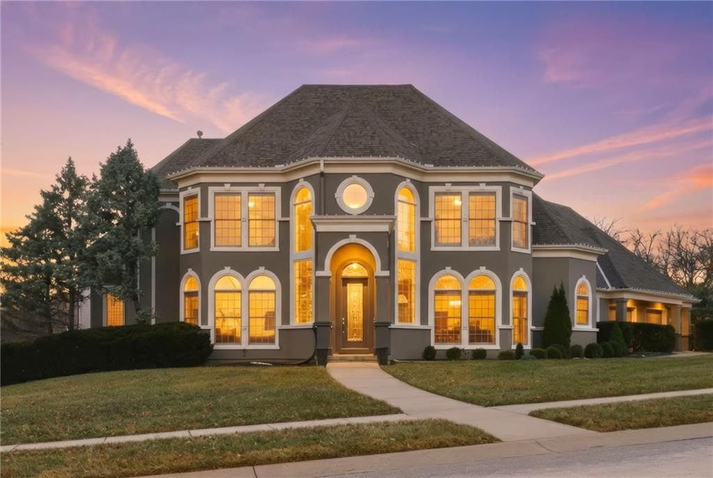 1581 Sugar Maple Lane, Liberty, MO 64068