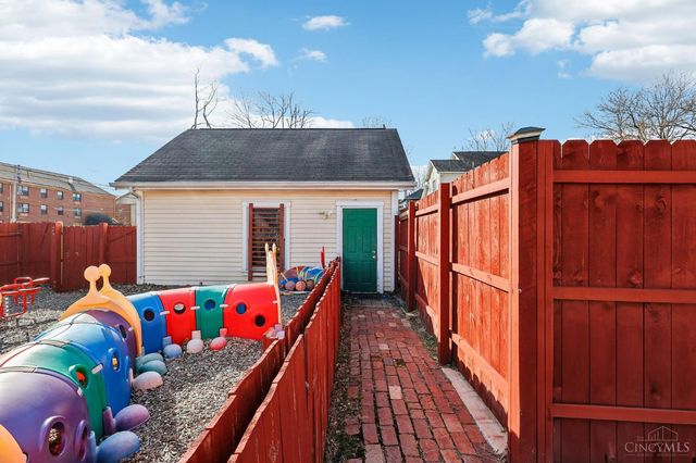 27 N Paul Laurence Dunbar Street, Dayton, OH 45402