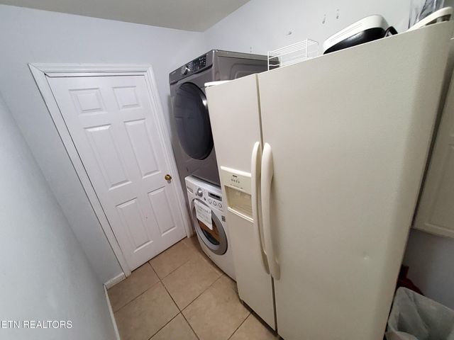 3843 Parkhurst Drive, Kodak, TN 37764