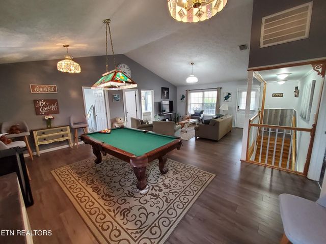 3843 Parkhurst Drive, Kodak, TN 37764