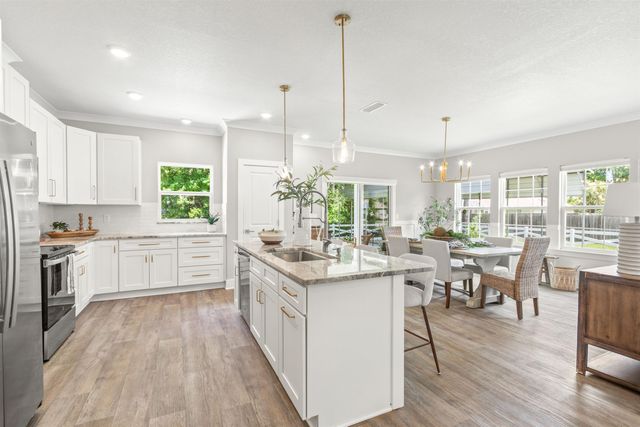 6779 Magnolia Ln, St Augustine, FL 32086