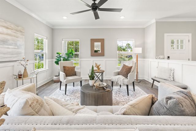 6779 Magnolia Ln, St Augustine, FL 32086