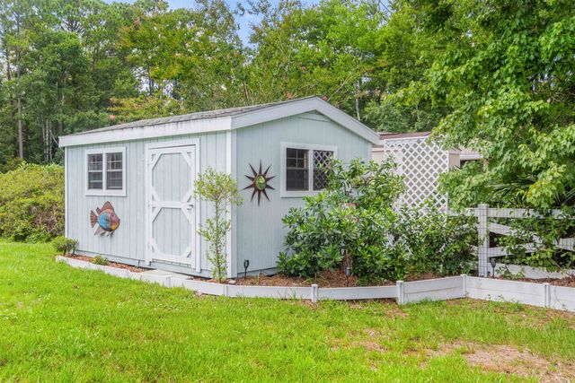 6779 Magnolia Ln, St Augustine, FL 32086