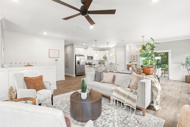 6779 Magnolia Ln, St Augustine, FL 32086