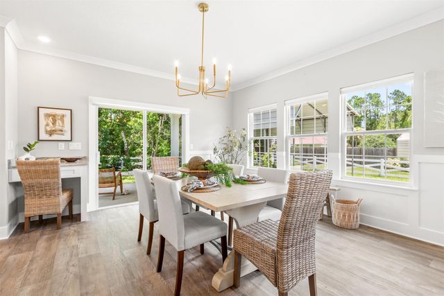 6779 Magnolia Ln, St Augustine, FL 32086