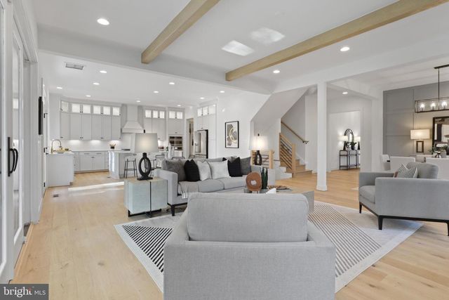607 TRUMAN CIRCLE, Vienna, VA 22180