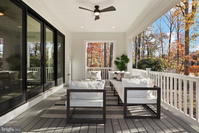 607 TRUMAN CIRCLE, Vienna, VA 22180