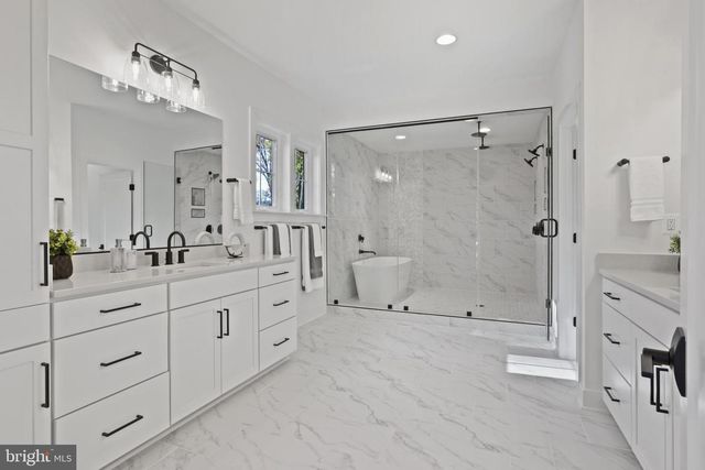 607 TRUMAN CIRCLE, Vienna, VA 22180