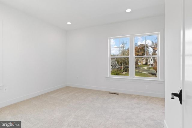 607 TRUMAN CIRCLE, Vienna, VA 22180