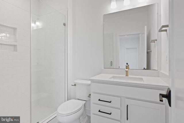 607 TRUMAN CIRCLE, Vienna, VA 22180