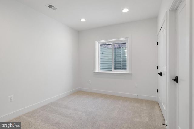 607 TRUMAN CIRCLE, Vienna, VA 22180