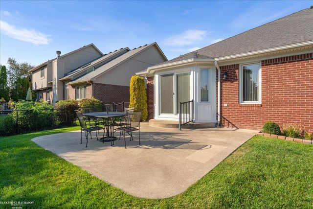 16184 Nathan Drive, Macomb Twp, MI 48044