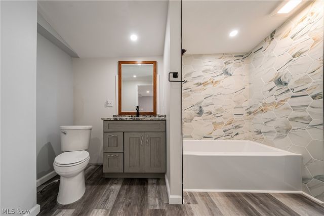 2745 Rockefeller Road, Willoughby Hills, OH 44092