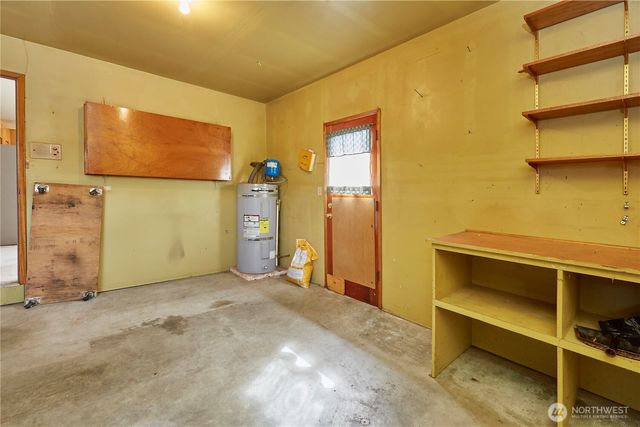 2903 NE Rozewood Drive, Bremerton, WA 98310