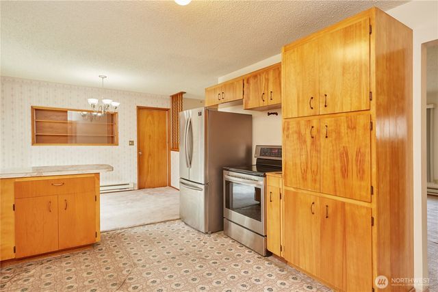 2903 NE Rozewood Drive, Bremerton, WA 98310