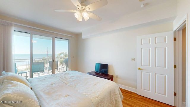 2230 Beach Drive, 406, Gulfport, MS 39507