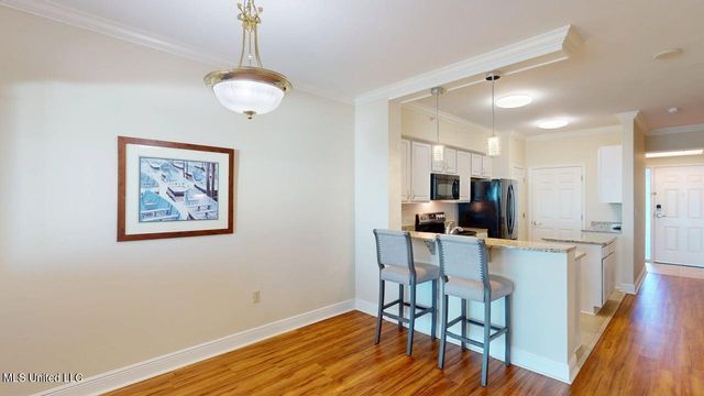 2230 Beach Drive, 406, Gulfport, MS 39507