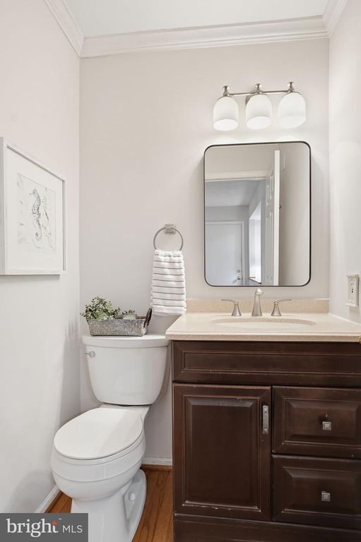 Image 18 of property listing at 289 COLLEGE MANOR DR, Arnold, MD 21012