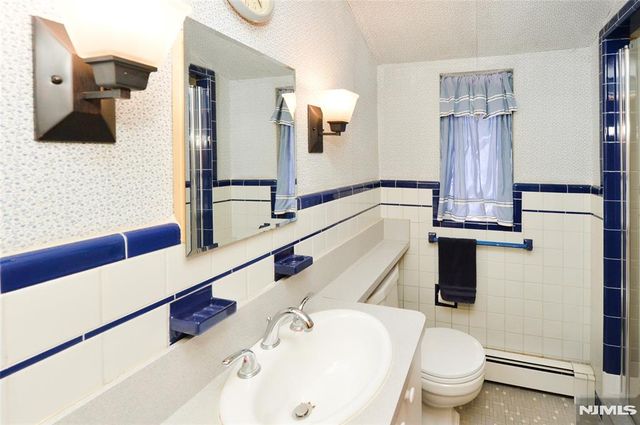 15-06 Morlot Avenue, Fair Lawn, NJ 07410
