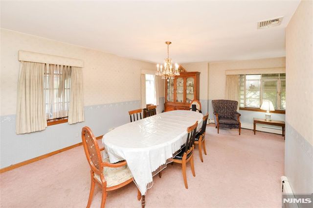 15-06 Morlot Avenue, Fair Lawn, NJ 07410