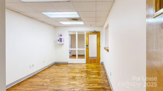 124 College Street, Asheville, NC 28801