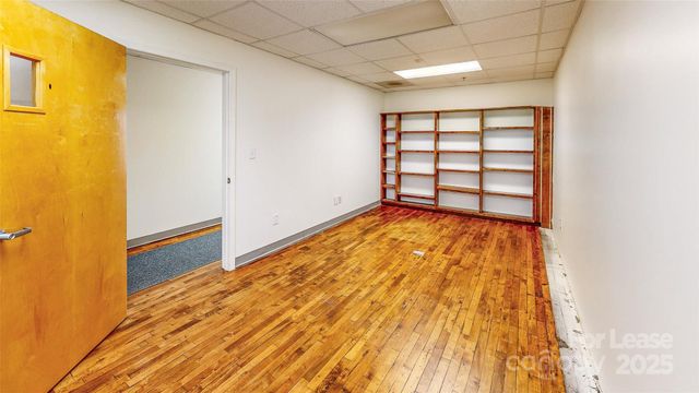 124 College Street, Asheville, NC 28801