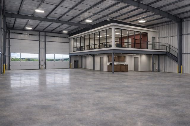 515 McCrary Rd, Lebanon, TN 37090