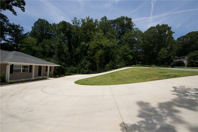 317 Pendleton Road, Clemson, SC 29631