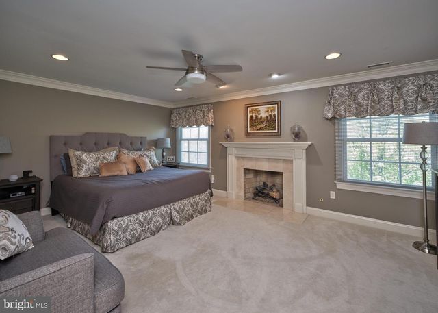 8 EASTBURN DRIVE, New Hope, PA 18938