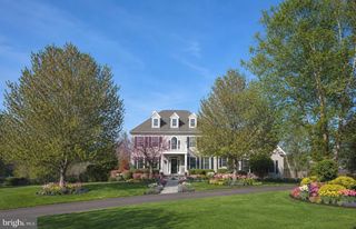 8 EASTBURN DRIVE, New Hope, PA 18938