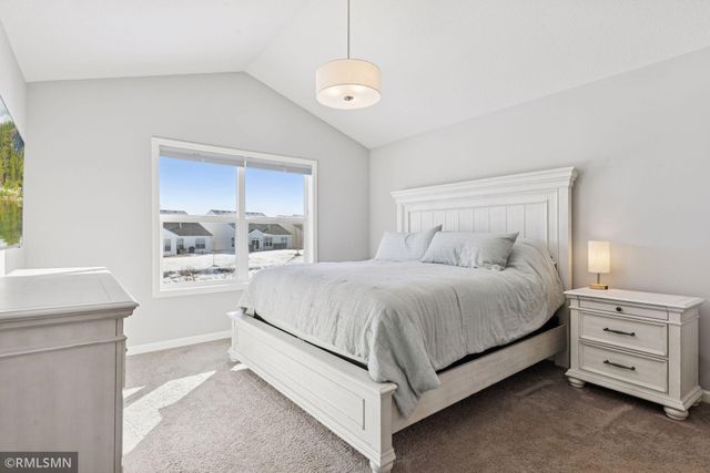 6186 Quenroe Avenue NE, Elk River, MN 55330