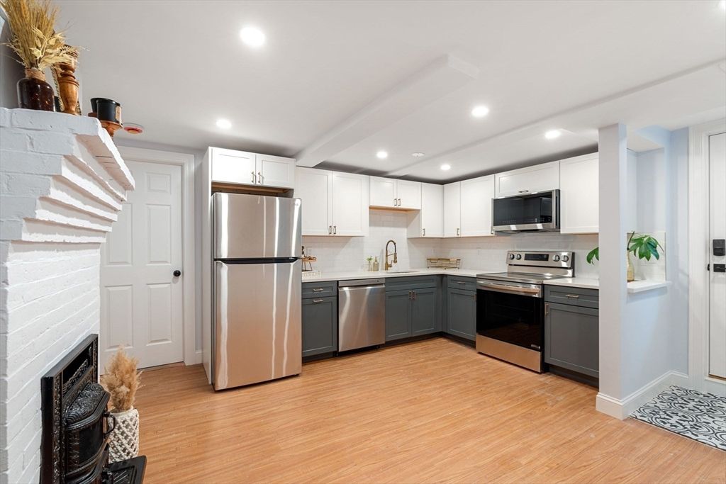 155 Dorchester 1, Boston, MA 02127