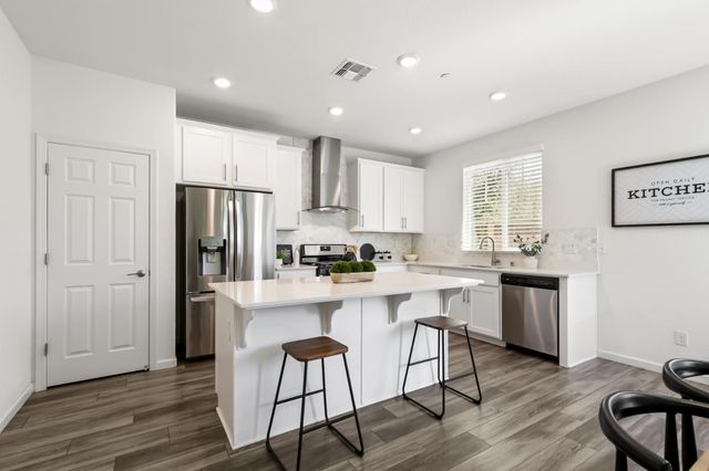 4514 Gray Lodge Loop, Rocklin, CA 95677