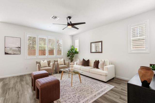 4514 Gray Lodge Loop, Rocklin, CA 95677