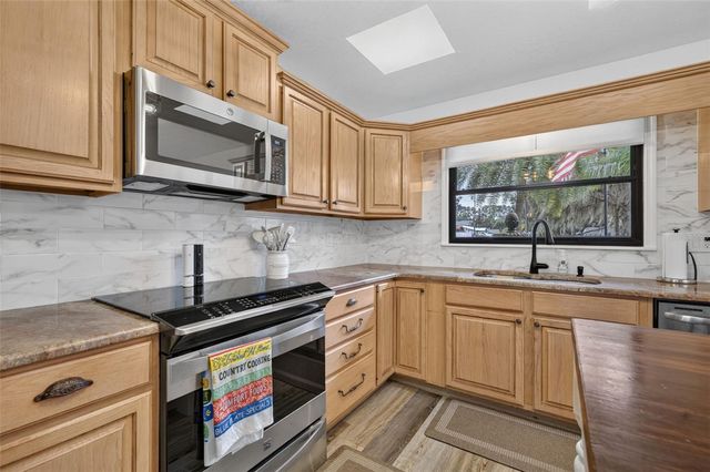 6601 BRENDA DRIVE, Apopka, FL 32703