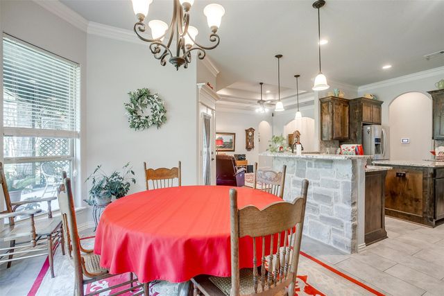 140 Flying Diamond Drive, Springtown, TX 76082