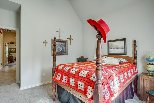 140 Flying Diamond Drive, Springtown, TX 76082