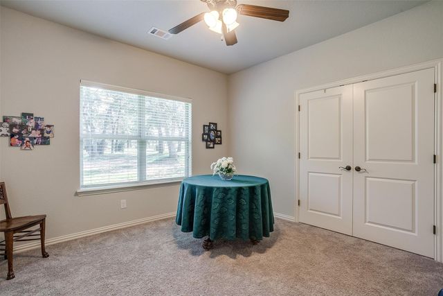 140 Flying Diamond Drive, Springtown, TX 76082