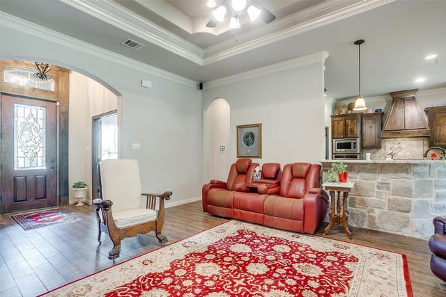 140 Flying Diamond Drive, Springtown, TX 76082