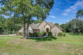 140 Flying Diamond Drive, Springtown, TX 76082