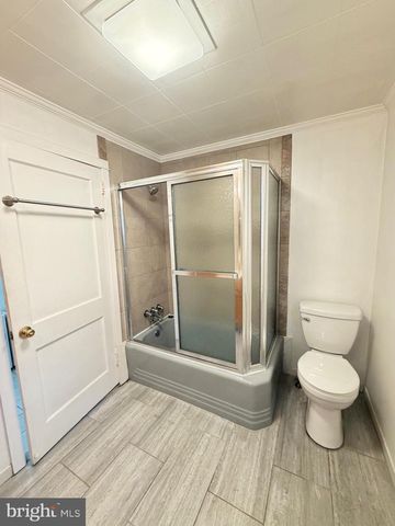 1087 BUTTONWOOD AVE, Bensalem, PA 19020