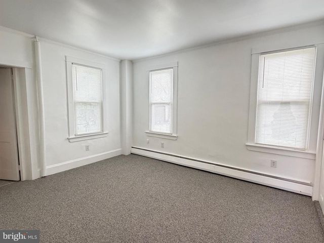 1087 BUTTONWOOD AVE, Bensalem, PA 19020