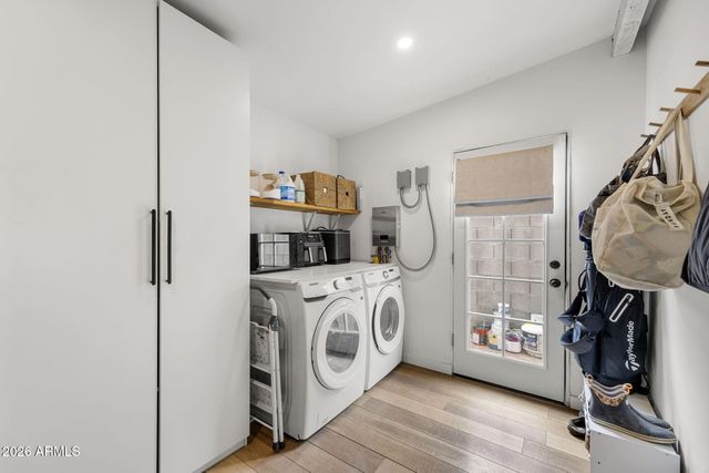 4614 E DEVONSHIRE Avenue, Phoenix, AZ 85018