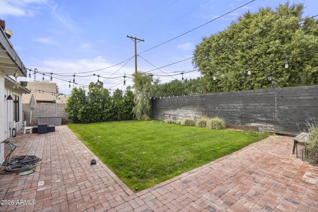 4614 E DEVONSHIRE Avenue, Phoenix, AZ 85018