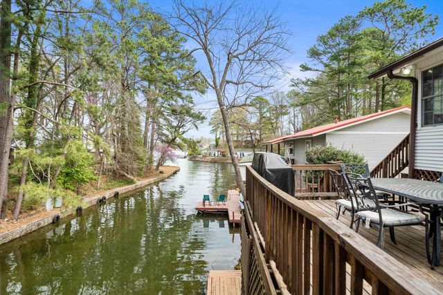 111 Fishing Lane, Hot Springs, AR 71913