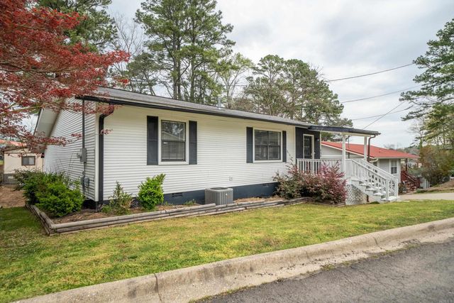 111 Fishing Lane, Hot Springs, AR 71913