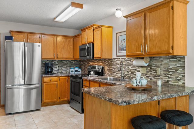 12761 Edgewater Path, Apple Valley, MN 55124